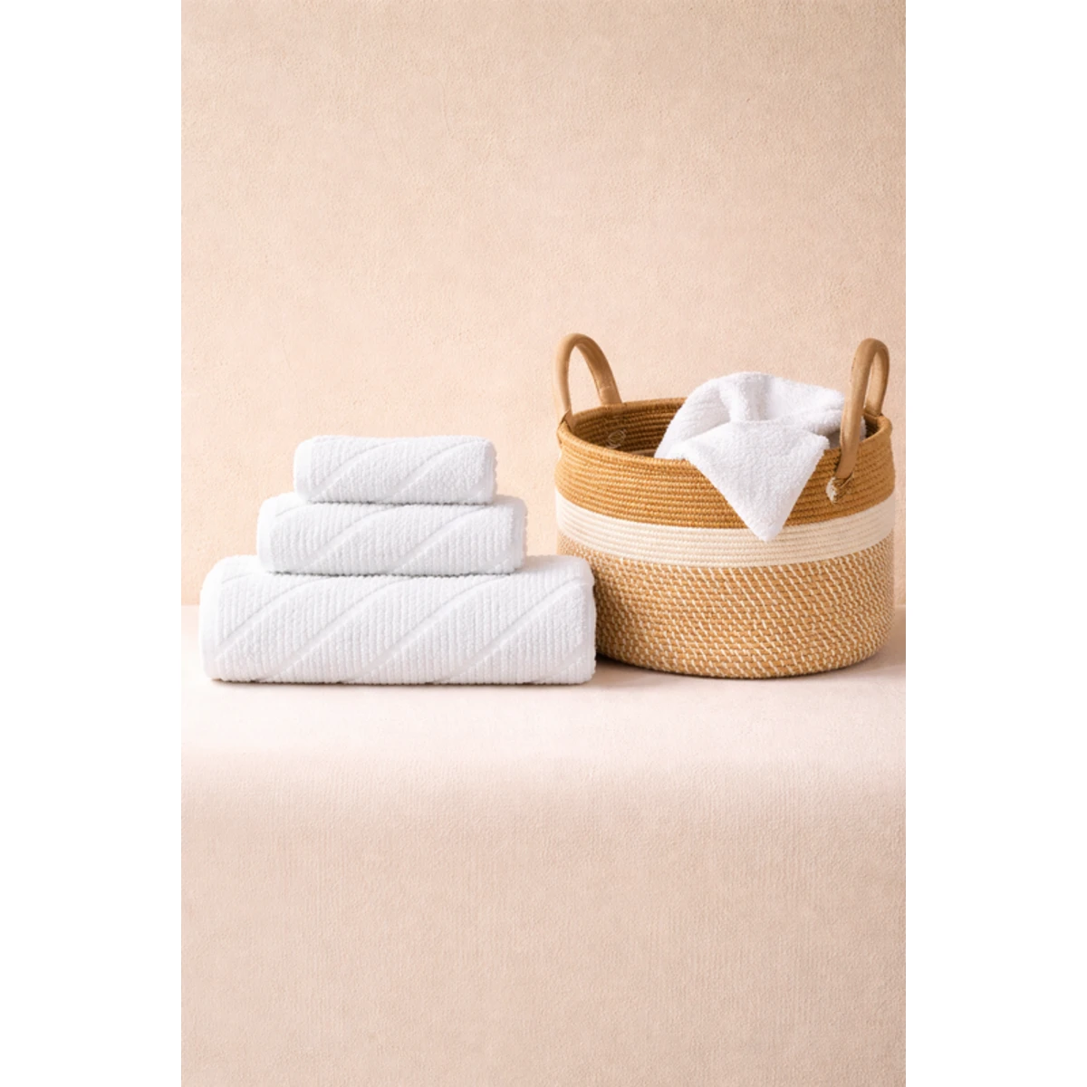Manamo Dolce Face Towel Cotton Ecru  50x85 cm