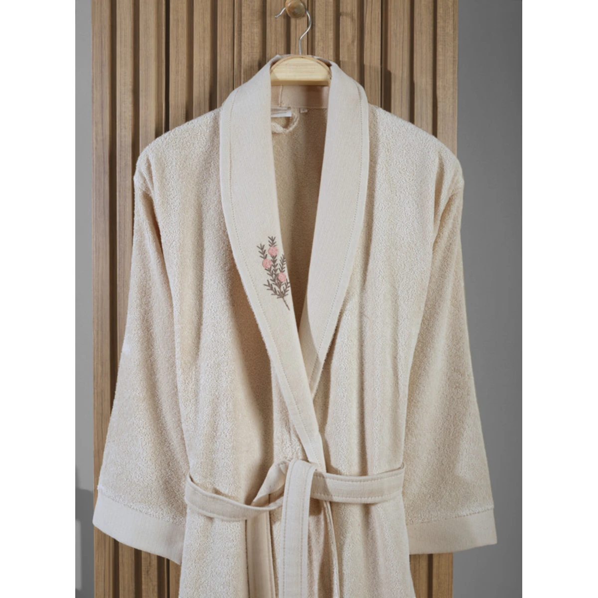 Manamo Tiny Rose Embroidered Bathrobe Cotton Linen L/XL