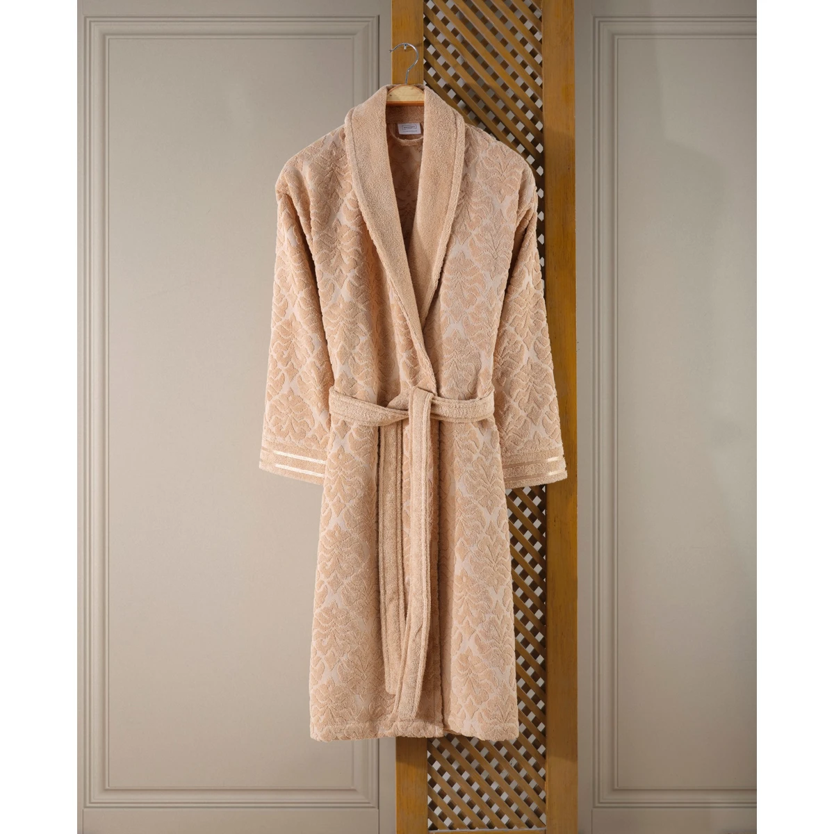 Manamo Paisley  Jacquard  Bathrobe Camel 2XL/3XL